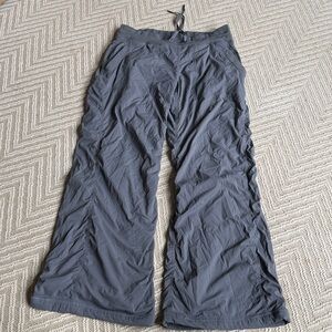 Lululemon size 8 dance studio pants
